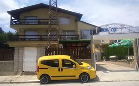 Enjoy Guest House