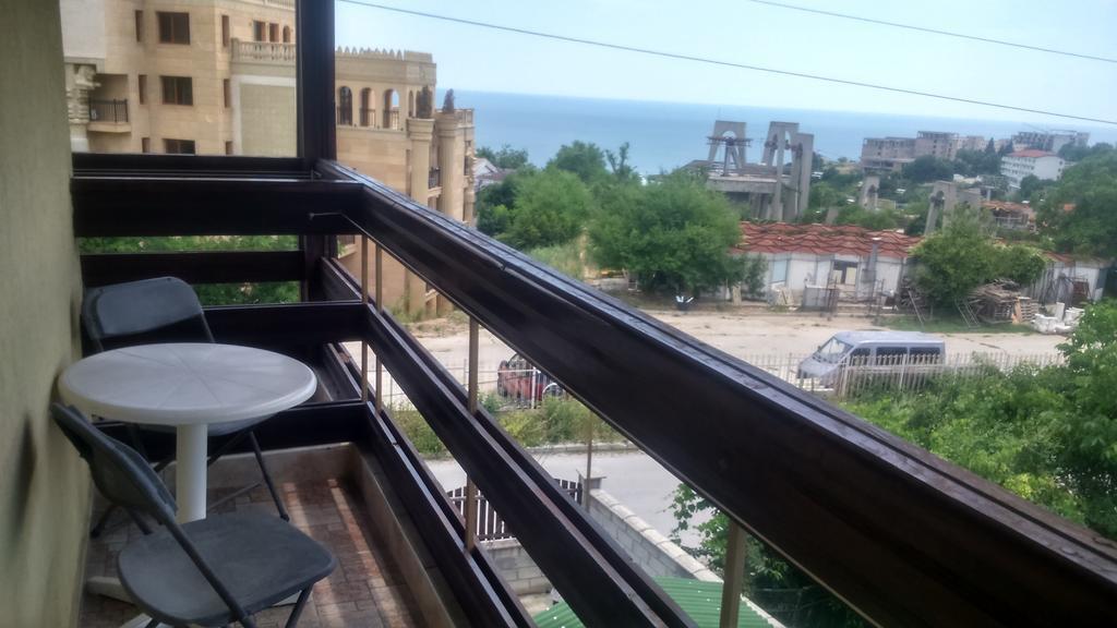 Enjoy Guest House Златни пясъци Стая снимка