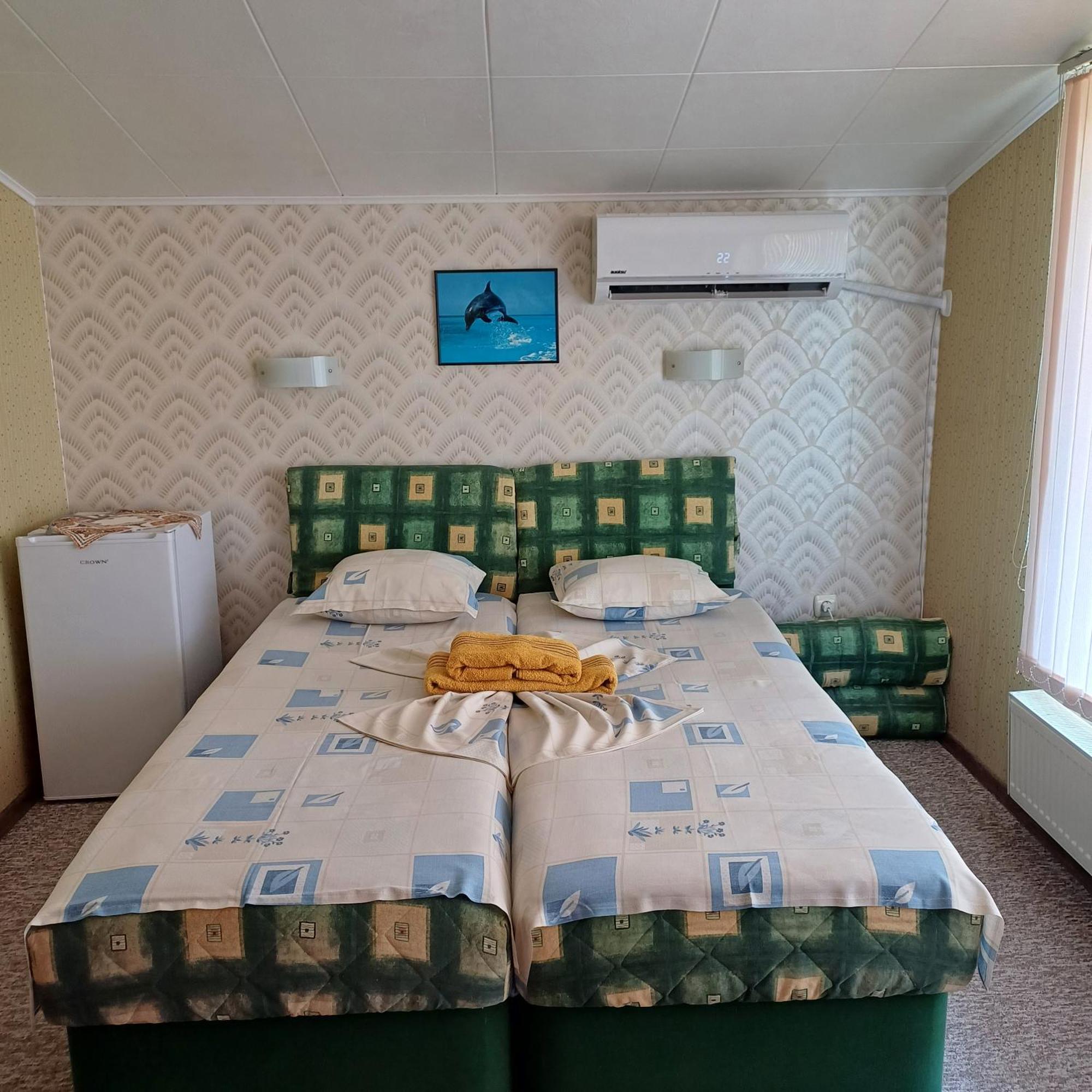 Enjoy Guest House Златни пясъци Екстериор снимка